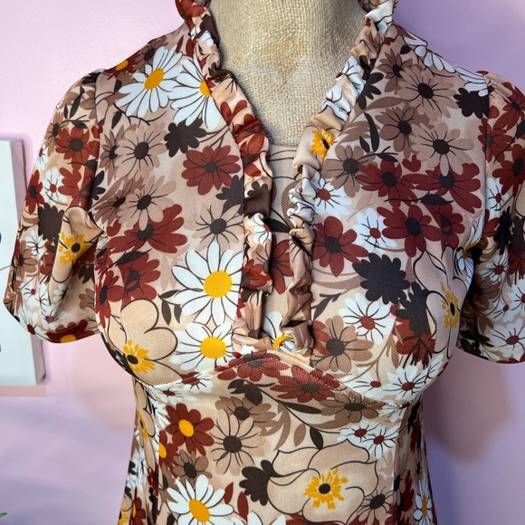 Vintage 1970’s Floral Maxi Dress Size L - Picture 4 of 16